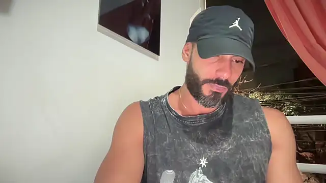 romeolovedark live sex cam