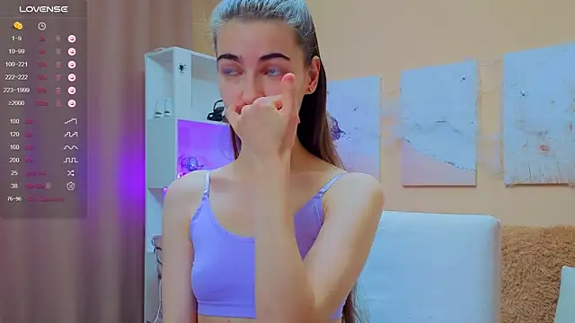 AstoriyaNight live sex cam