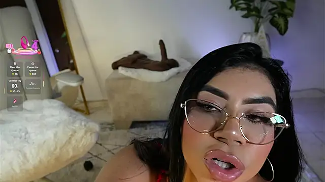 yourlilo24 live sex cam