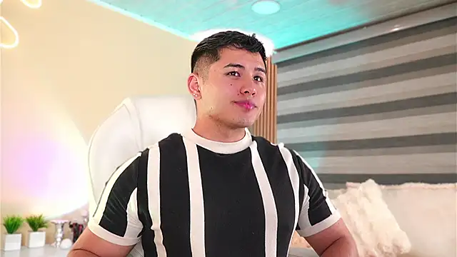 MatiasKorn live sex cam