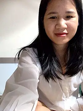 Maria2299 live sex cam