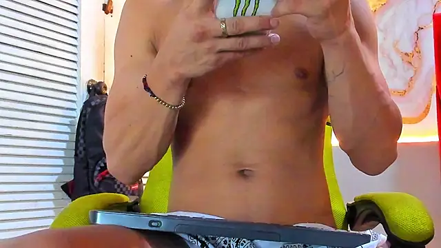 daniscot live sex cam