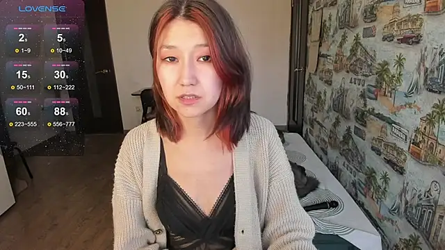 LeyylaStoone live sex cam