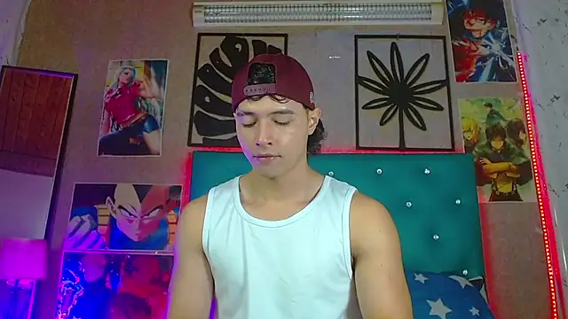 LiamAndrewzz live sex cam