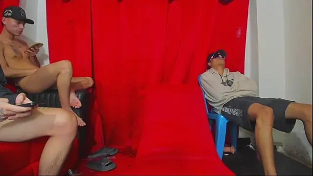 Extreme_Team8 live sex cam