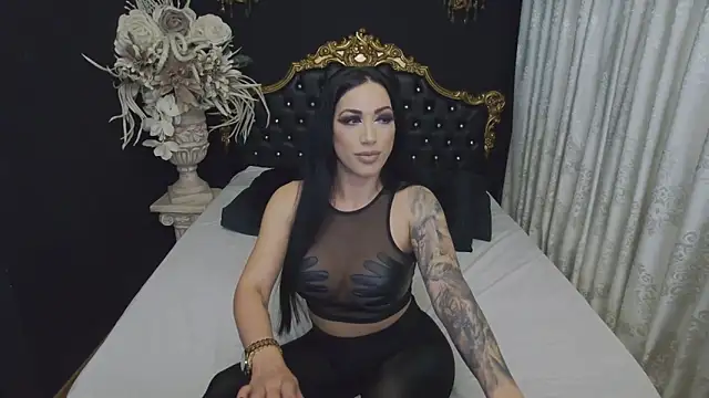 MichaelaDark live sex cam
