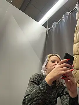 LikaCat live sex cam