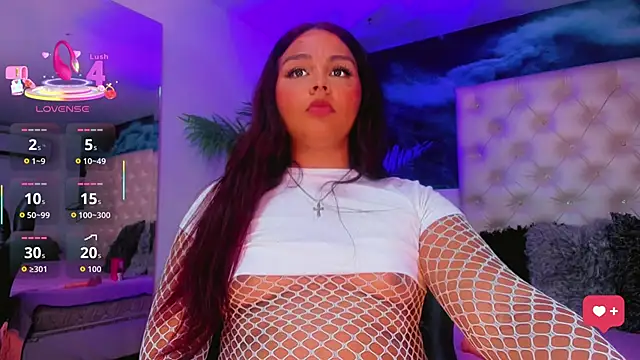 CamiiGarcia live sex cam