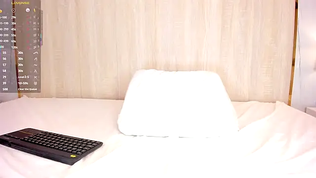 SamanthaLux live sex cam