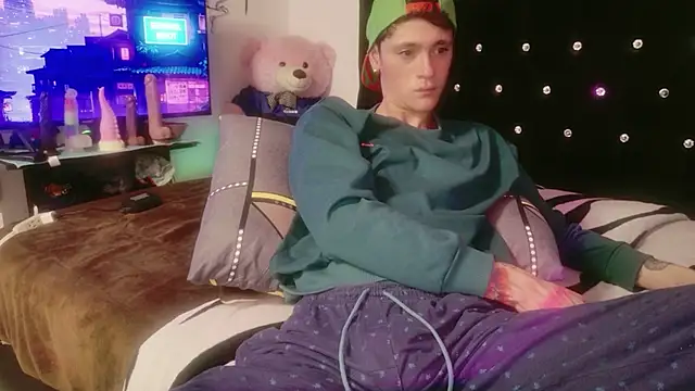 Tyler_cat live sex cam