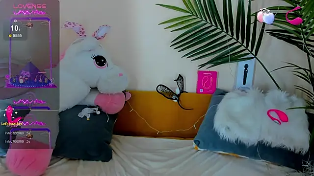 BlackyLii live sex cam