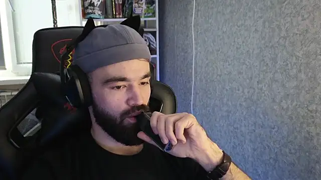 Nik_Namee live sex cam