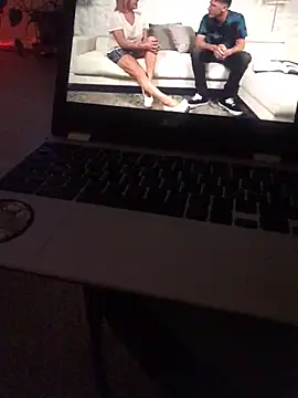 Tommyzzzzzz live sex cam