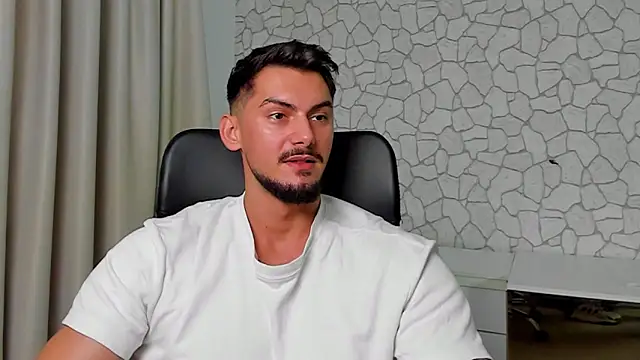 ClintMasters live sex cam