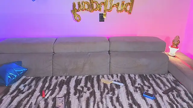 chloe_ember live sex cam