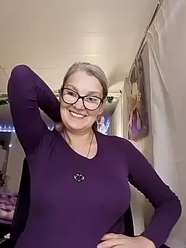 irinamaux live sex cam