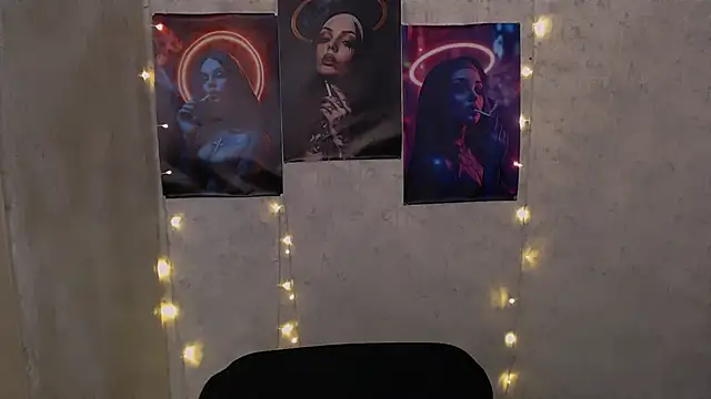 KarolinaRosse_ live sex cam