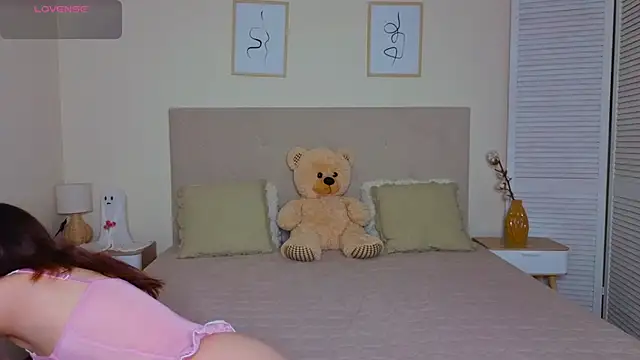 Real_nature__ live sex cam