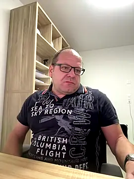 coupleLatinaLovers live sex cam