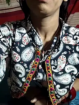 Itz_Aisha__ live sex cam