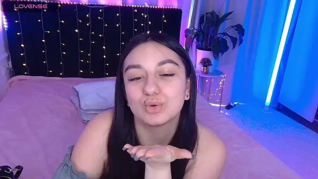 Lola_Sparks live sex cam