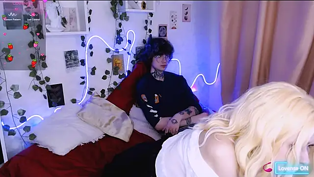 meow_on_da_cam live sex cam