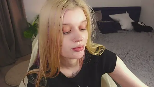 Any_mo0n live sex cam