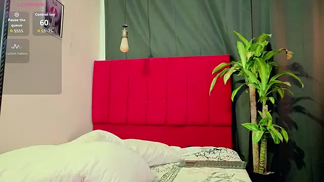 Flor_Gil live sex cam