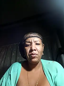 Surreyaa live sex cam