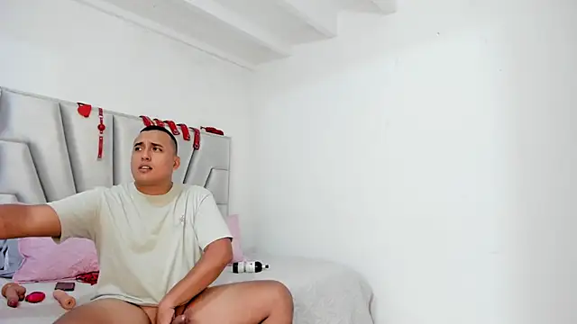 Couple_fantasies69 live sex cam