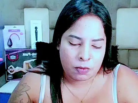 indiantopaz694u live sex cam