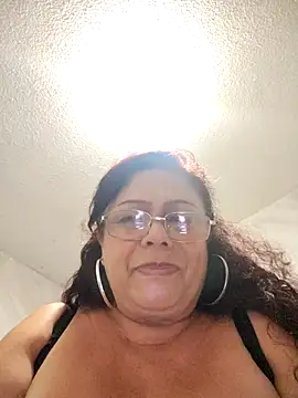 Kamila70 live sex cam