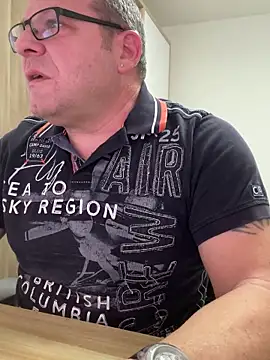 coupleLatinaLovers live sex cam