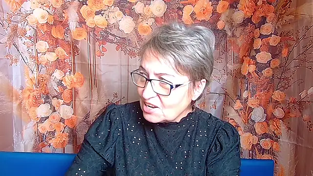 OlgaLuck live sex cam