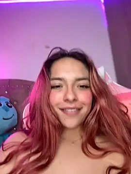 Yovng___Lau live sex cam