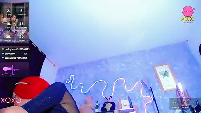 Aishasexy18 live sex cam