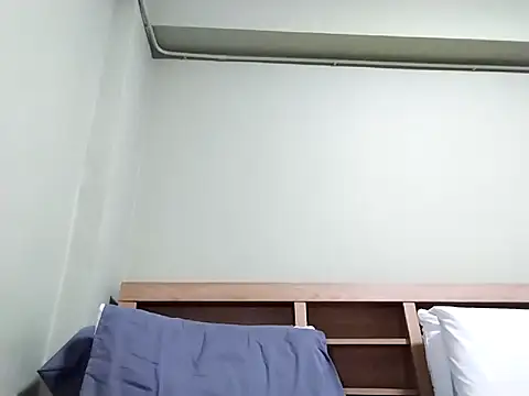 BIGUNCUTHARDCOCK live sex cam