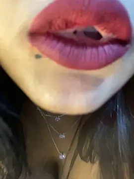 Anshi_qeen live sex cam