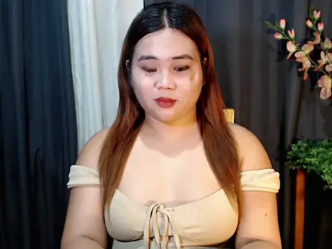 queen_staceyy live sex cam