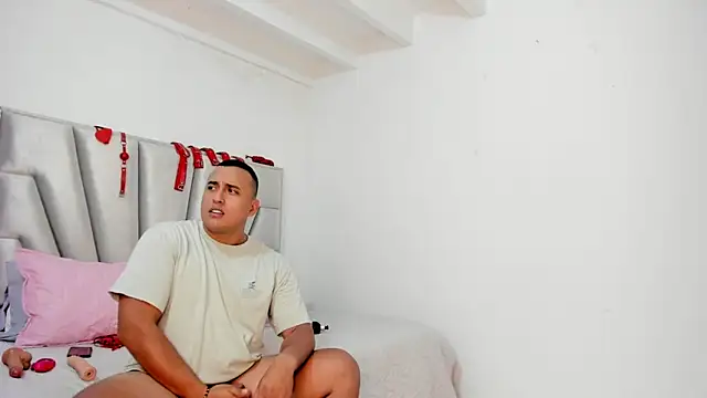 Couple_fantasies69 live sex cam