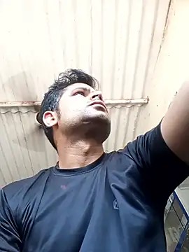 Priynkarani live sex cam