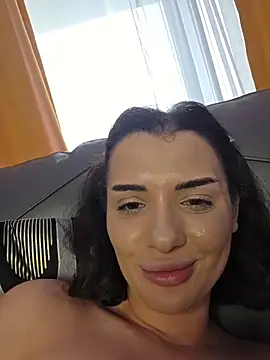 NaughtyChloe live sex cam