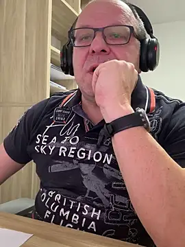 coupleLatinaLovers live sex cam