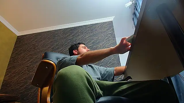 JoshKnights live sex cam