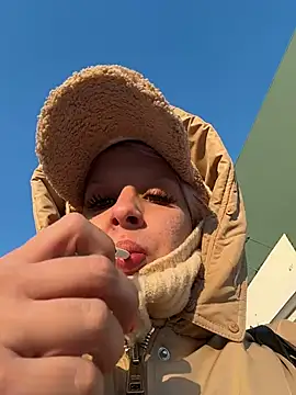 LikaCat live sex cam