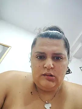 Miss_balloonsmila live sex cam