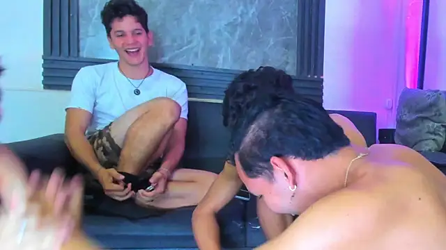 Stiben_boy live sex cam