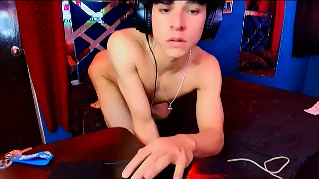 Luke_Howland live sex cam