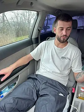 Pablo_Hornyguy95 live sex cam