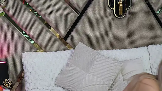 Mishelle-Brizo live sex cam